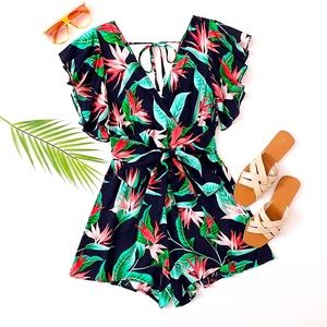 NWOT Tropical 🏝️ Romper XL